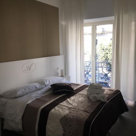 B&B Alambrado Rooms & Suites Neapel Exteriör bild